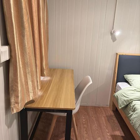 5 Minutes Airport Lodge Kampong Patagas Экстерьер фото