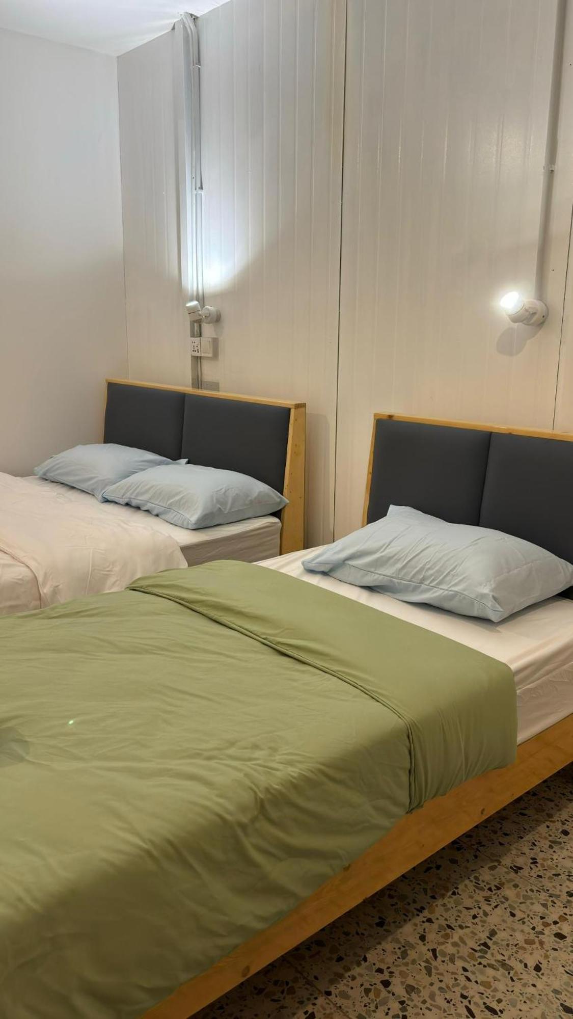 5 Minutes Airport Lodge Kampong Patagas Экстерьер фото